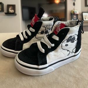 Joe Cool Peanuts Vans Toddler size 4